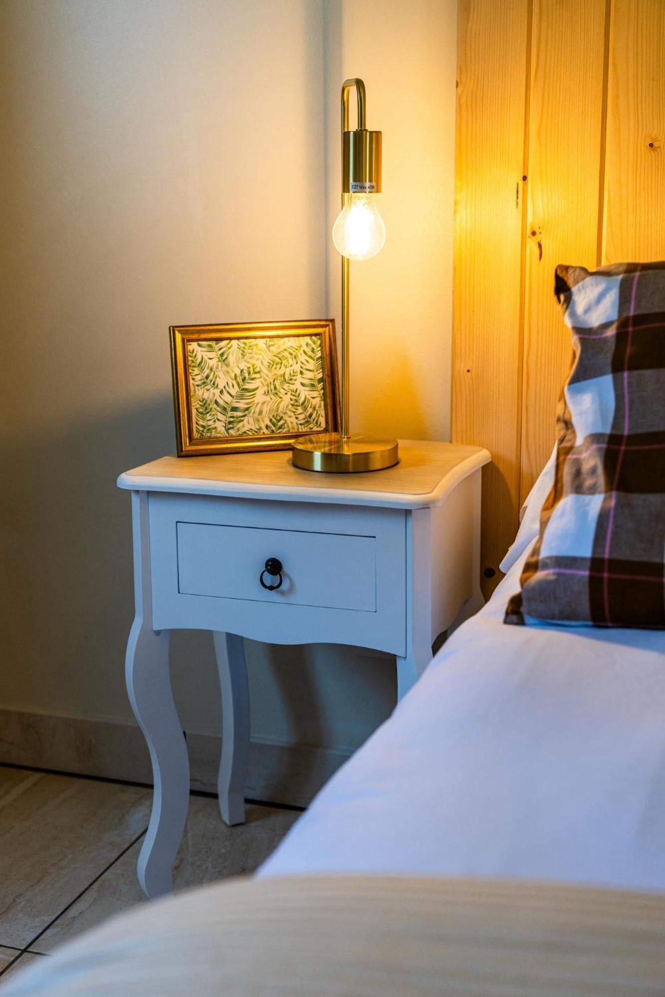 Villa Et Grand Jacuzzi Six Personnes, En Pleine Nature 생조세프 외부 사진
